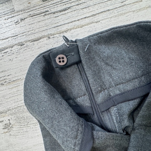 Armani Collezioni Pants Trousers Grey High Ride Wide Leg Dress Size 2 - Picture 2 of 5